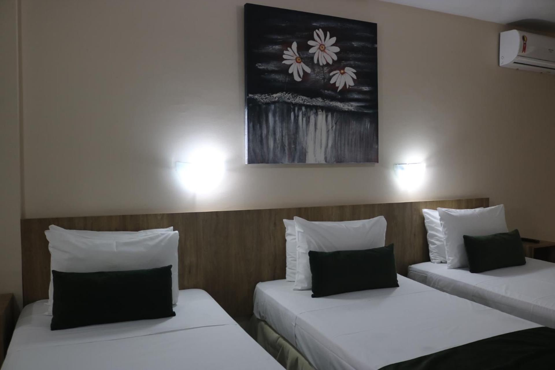 Hotel Nacional Inn Curitiba Torres Экстерьер фото