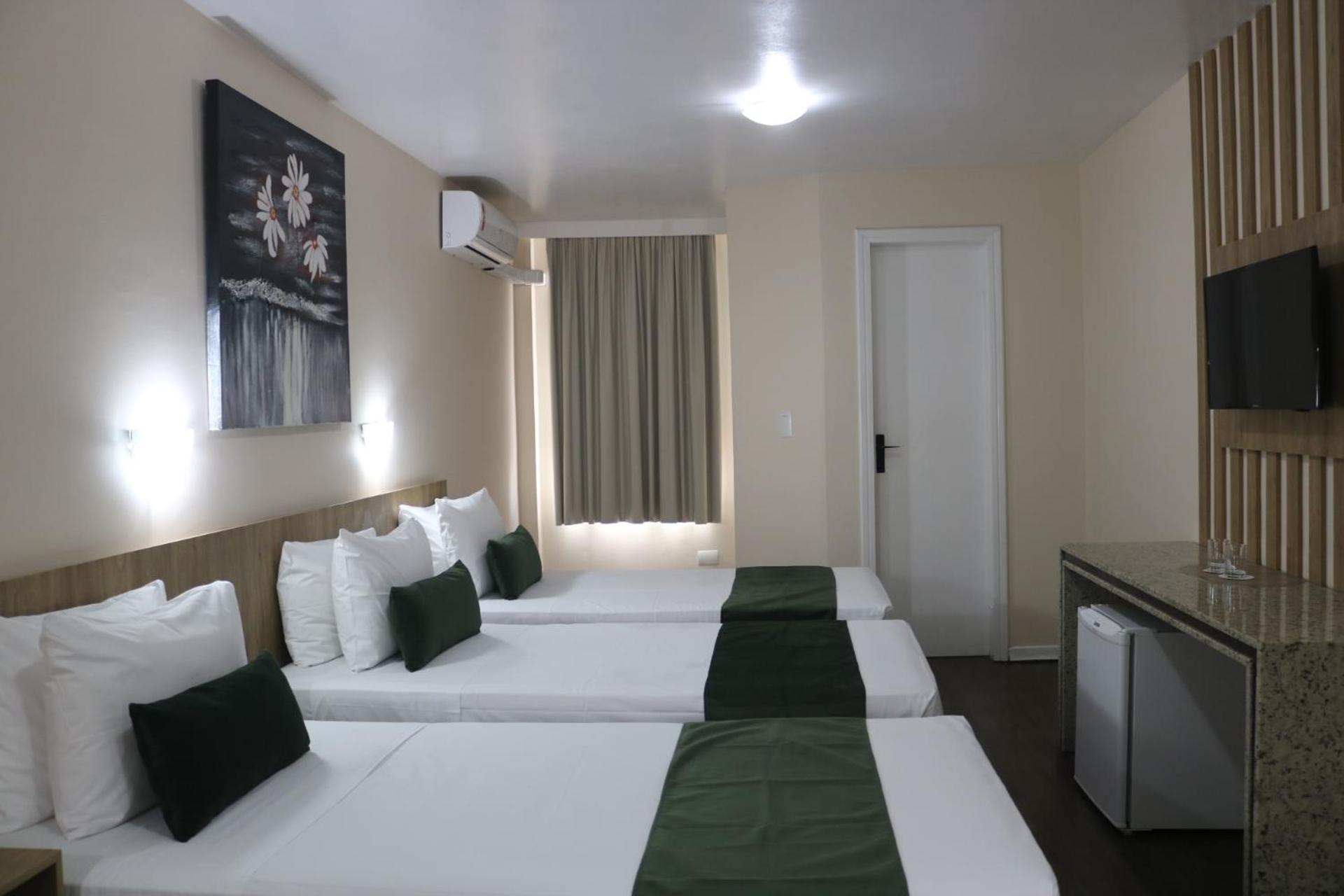 Hotel Nacional Inn Curitiba Torres Экстерьер фото