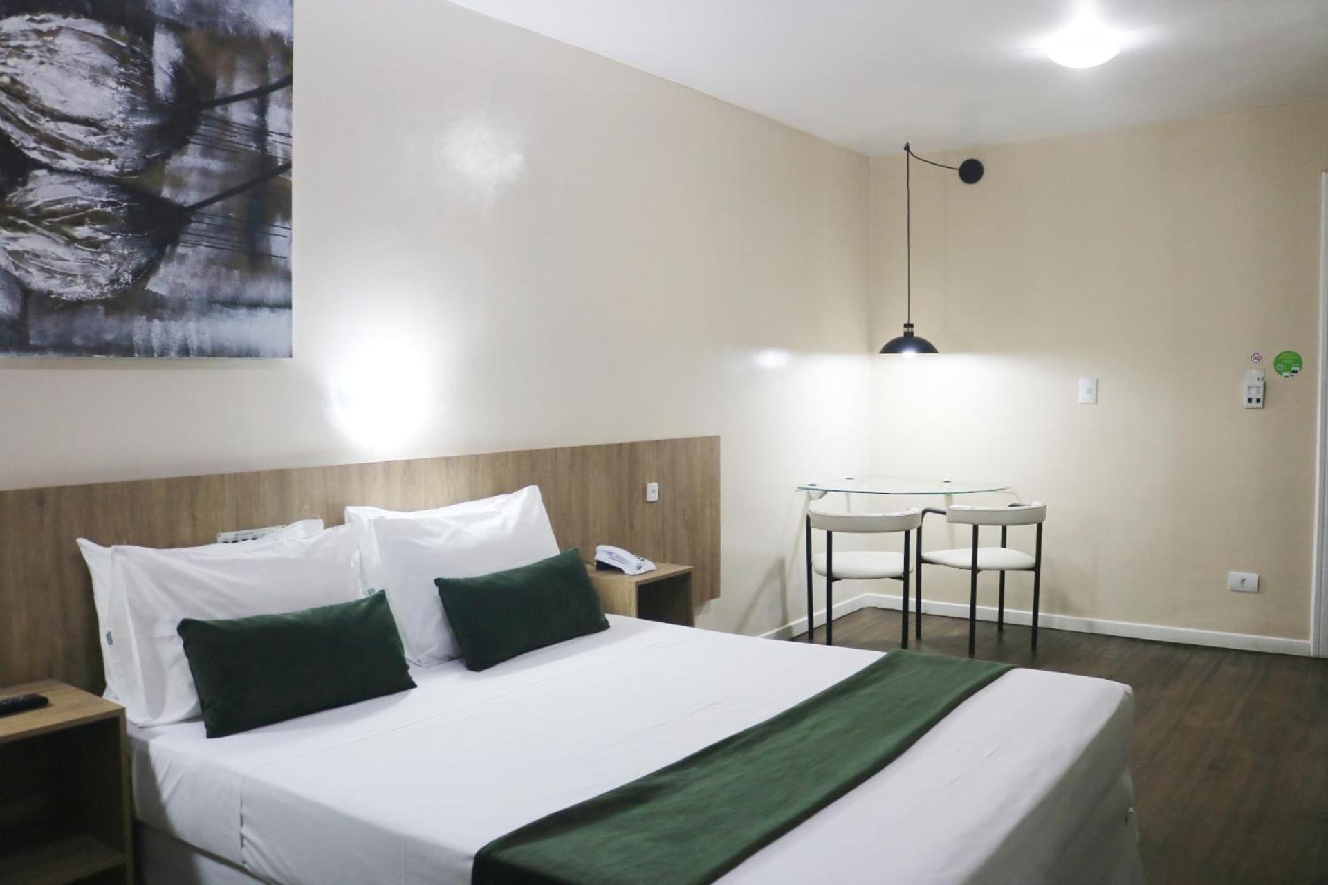 Hotel Nacional Inn Curitiba Torres Экстерьер фото