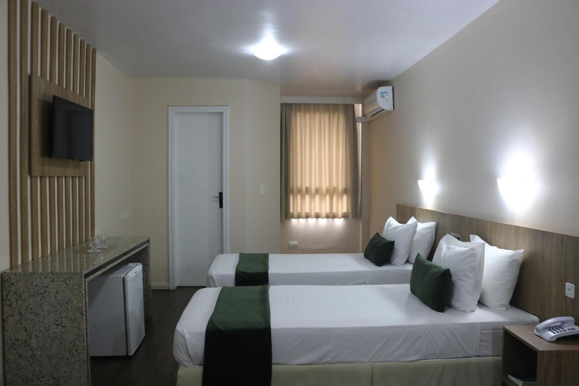 Hotel Nacional Inn Curitiba Torres Экстерьер фото
